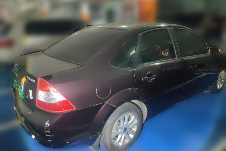 Used Ford Focus 2013 Sedan Classic 1.8L Automatic Base Model Rear