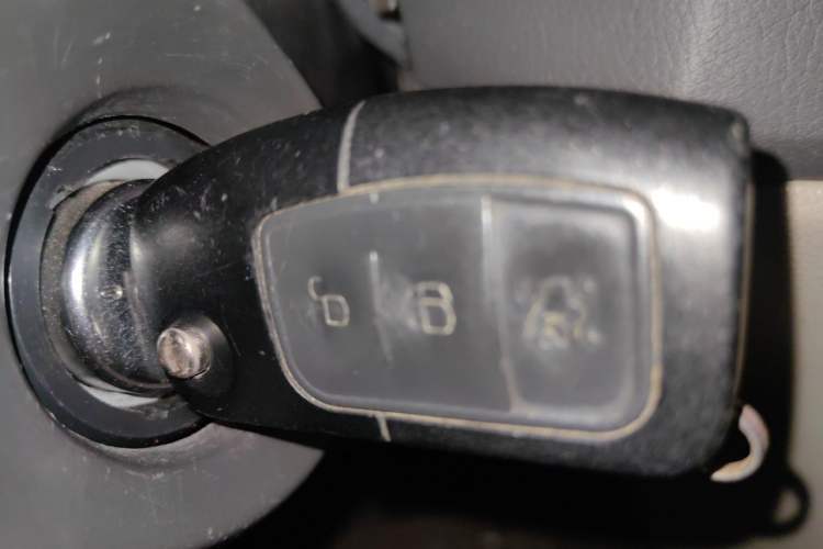 Used Ford Focus 2013 Sedan Classic 1.8L Automatic Base Model Vehicle Key