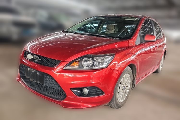 Used Ford Focus 2013 Hatchback Classic 1.8L Automatic Fashion Edition Guazi used car, China used car export, Used car for sale, Used cars, Cheapest cars for sale
