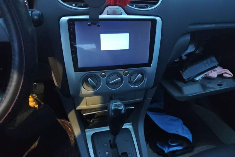 Used Ford Focus 2013 Hatchback Classic 1.8L Automatic Base Model Audio And AC Panel