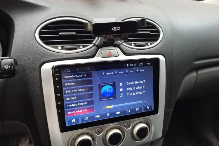 Used Ford Focus 2013 Hatchback Classic 1.8L Manual Base Model Audio And AC Panel