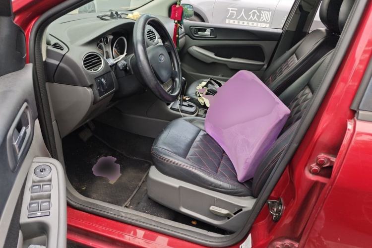 Used Ford Focus 2013 Hatchback Classic 1.8L Automatic Base Model Driver Seat