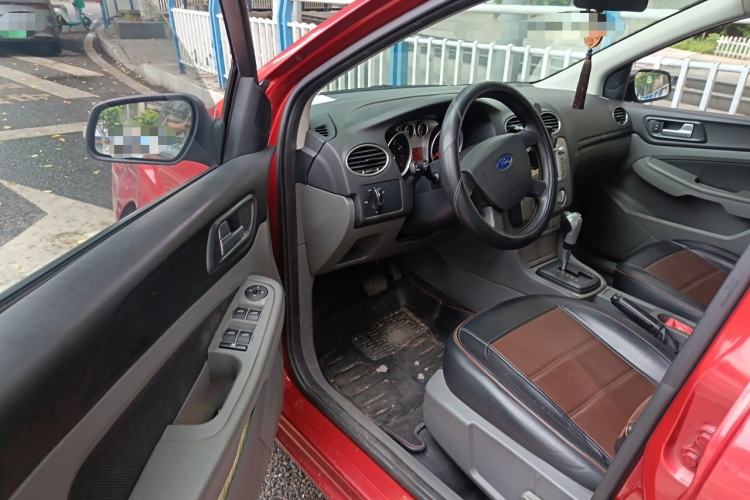 Used Ford Focus 2013 Hatchback Classic 1.8L Automatic Base Model Driver Seat