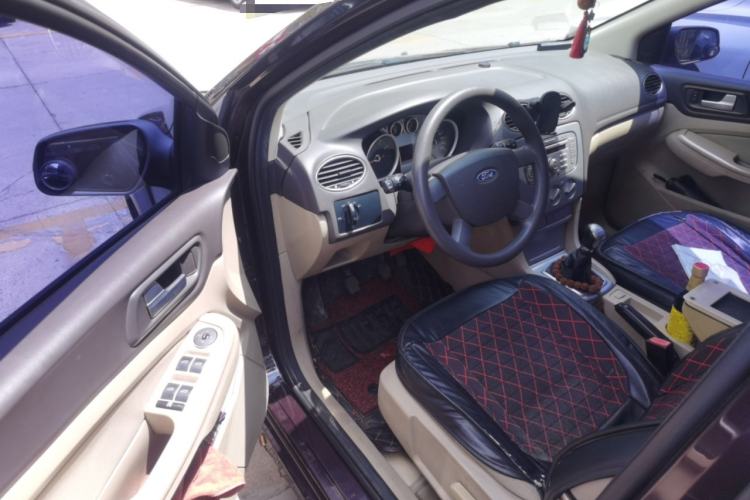 Used Ford Focus 2013 Sedan Classic 1.8L Manual Base Model Driver Seat
