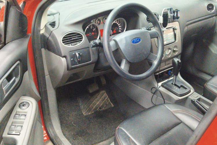 Used Ford Focus 2013 Hatchback Classic 1.8L Automatic Base Model Driver Seat