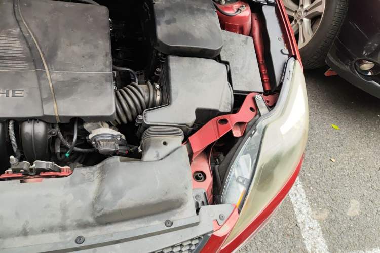 Used Ford Focus 2013 Hatchback Classic 1.8L Manual Base Model Engine Bay Left