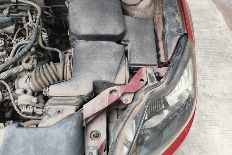 Used Ford Focus 2013 Hatchback Classic 1.8L Automatic Base Model Engine Bay Left