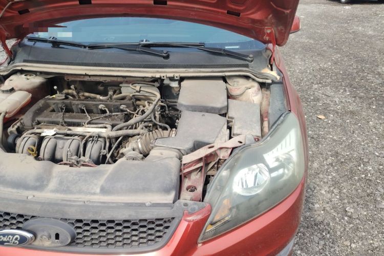 Used Ford Focus 2013 Hatchback Classic 1.8L Automatic Millionth Anniversary Edition Engine Bay Left