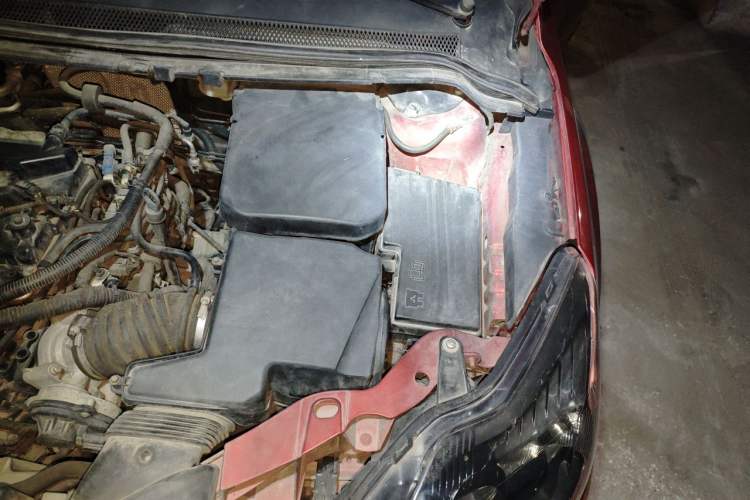 Used Ford Focus 2013 Hatchback Classic 1.8L Automatic Base Model Engine Bay Left