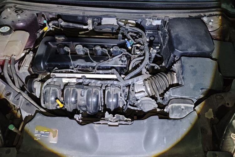 Used Ford Focus 2013 Sedan Classic 1.8L Automatic Base Model Engine Bay