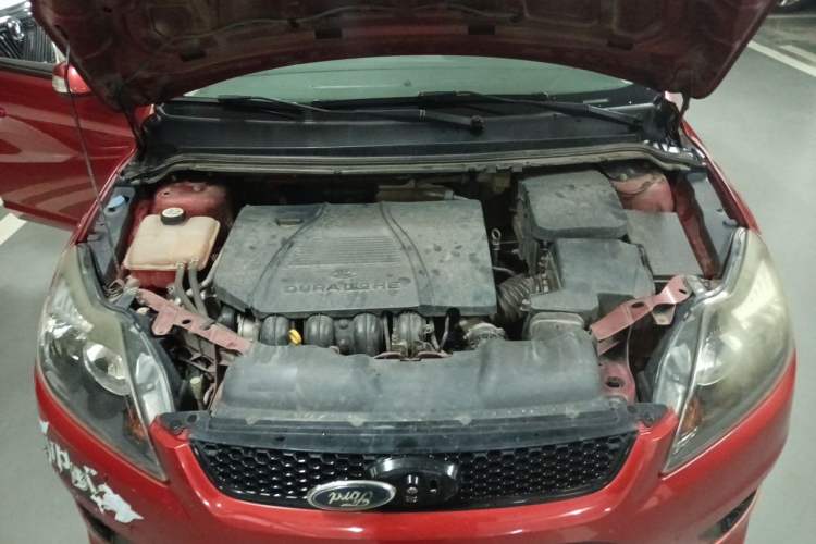Used Ford Focus 2013 Hatchback Classic 1.8L Automatic Fashion Edition Engine Bay
