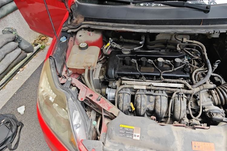 Used Ford Focus 2013 Hatchback Classic 1.8L Automatic Base Model Engine Bay Right