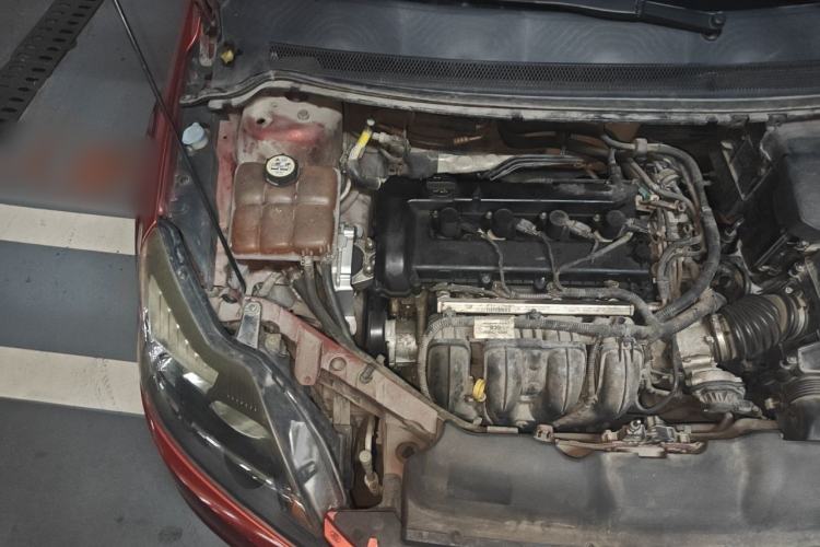 Used Ford Focus 2013 Hatchback Classic 1.8L Automatic Base Model Engine Bay Right