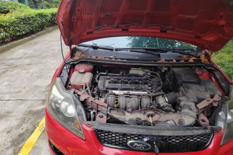 Used Ford Focus 2013 Hatchback Classic 1.8L Automatic Fashion Edition Engine Bay Right