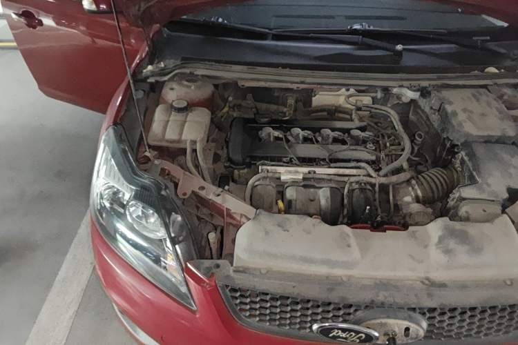 Used Ford Focus 2013 Hatchback Classic 1.8L Automatic Base Model Engine Bay Right