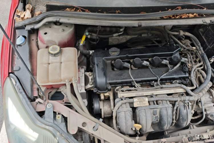 Used Ford Focus 2013 Hatchback Classic 1.8L Automatic Base Model Engine Bay Right