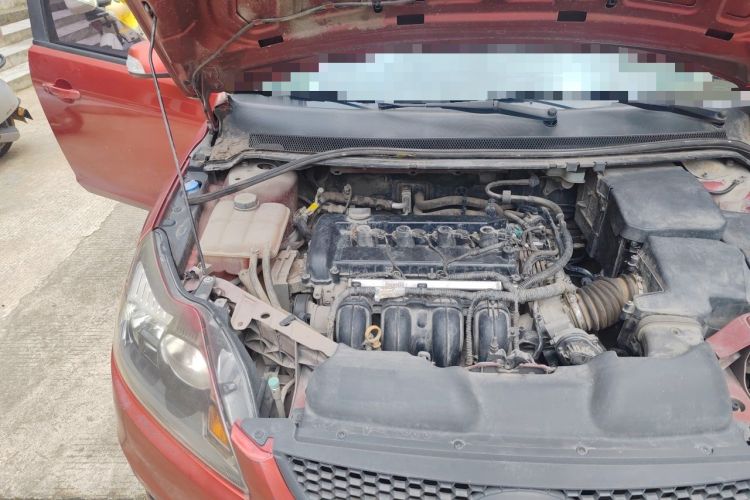 Used Ford Focus 2013 Hatchback Classic 1.8L Manual Base Model Engine Bay Right