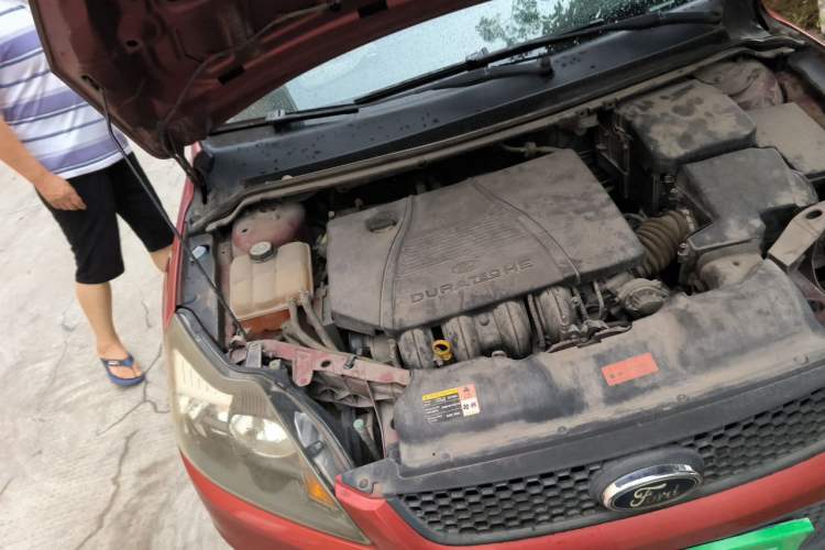 Used Ford Focus 2013 Hatchback Classic 1.8L Manual Millionth Anniversary Edition Engine Bay Right