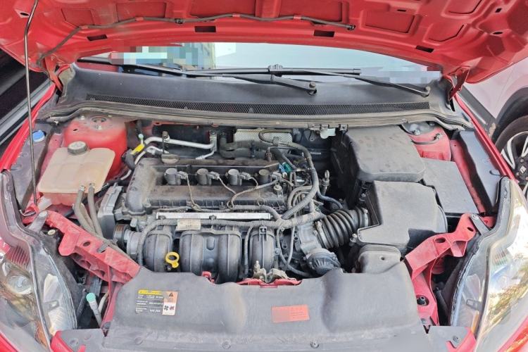 Used Ford Focus 2013 Hatchback Classic 1.8L Automatic Base Model Engine Bay