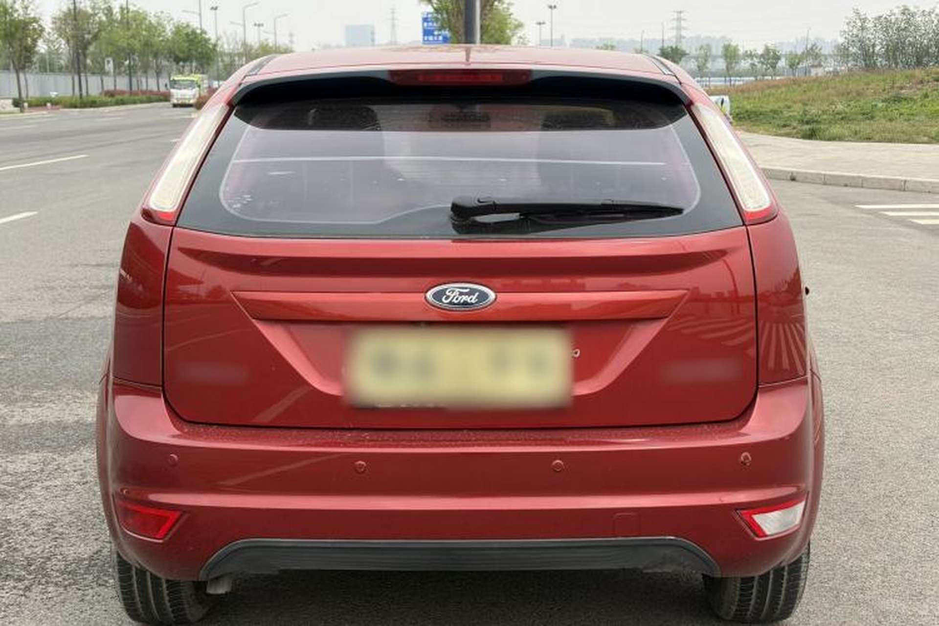 Used Ford Focus 2013 Hatchback Classic 1.8L Automatic Base Model Exterior 4
