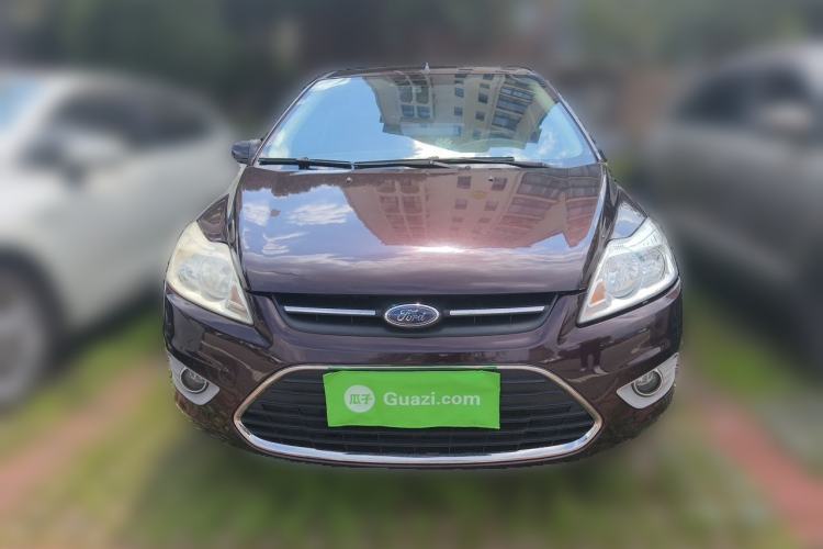Used Ford Focus 2013 Sedan Classic 1.8L Manual Fashion Edition Front