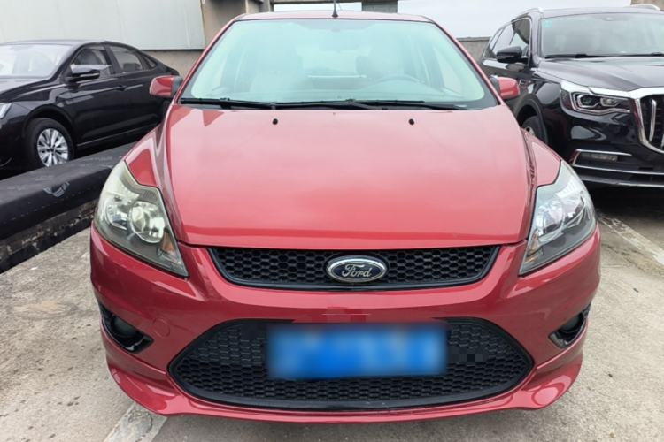 Used Ford Focus 2013 Hatchback Classic 1.8L Manual Fashion Edition Front