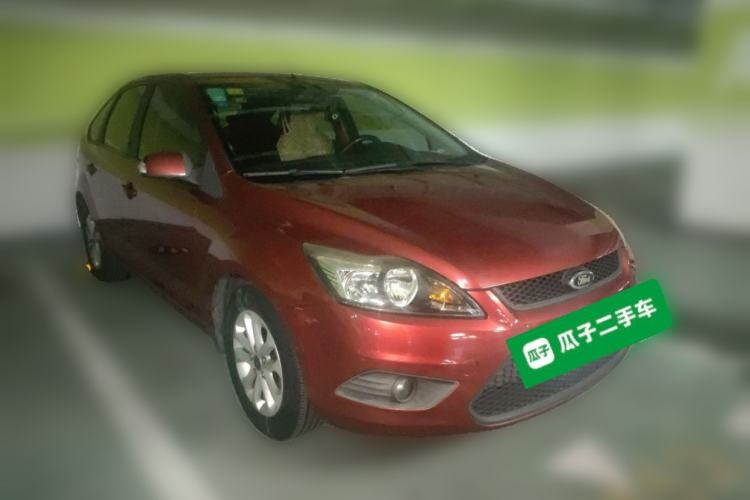 Used Ford Focus 2013 Hatchback Classic 1.8L Manual Base Model Front Right 45 Deg