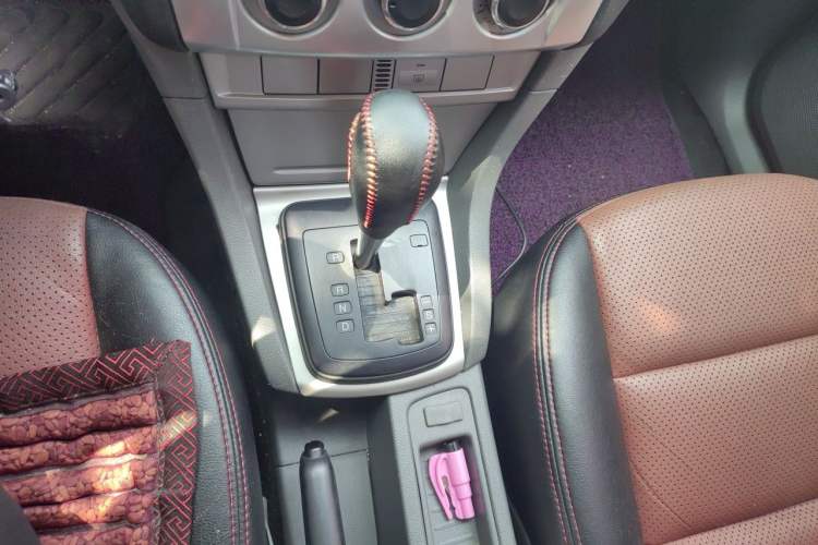 Used Ford Focus 2013 Hatchback Classic 1.8L Automatic Base Model Gear Lever