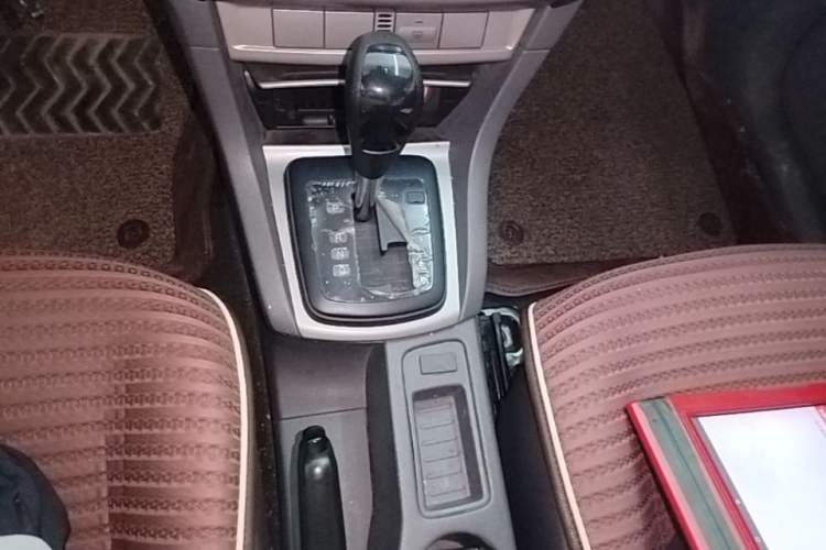 Used Ford Focus 2013 Hatchback Classic 1.8L Automatic Base Model Gear Lever
