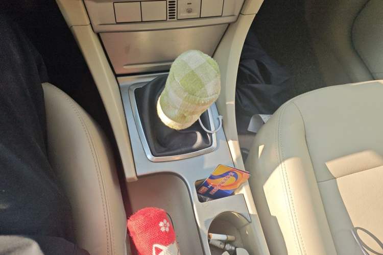 Used Ford Focus 2013 Hatchback Classic 1.8L Manual Fashion Edition Gear Lever