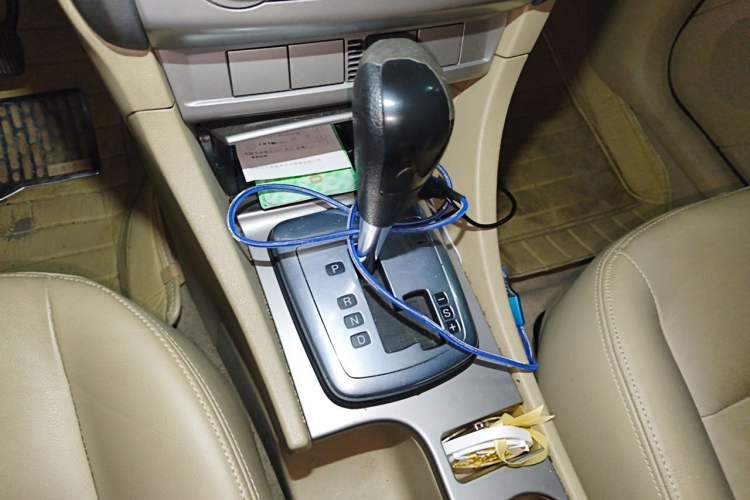 Used Ford Focus 2013 Hatchback Classic 1.8L Automatic Fashion Edition Gear Lever