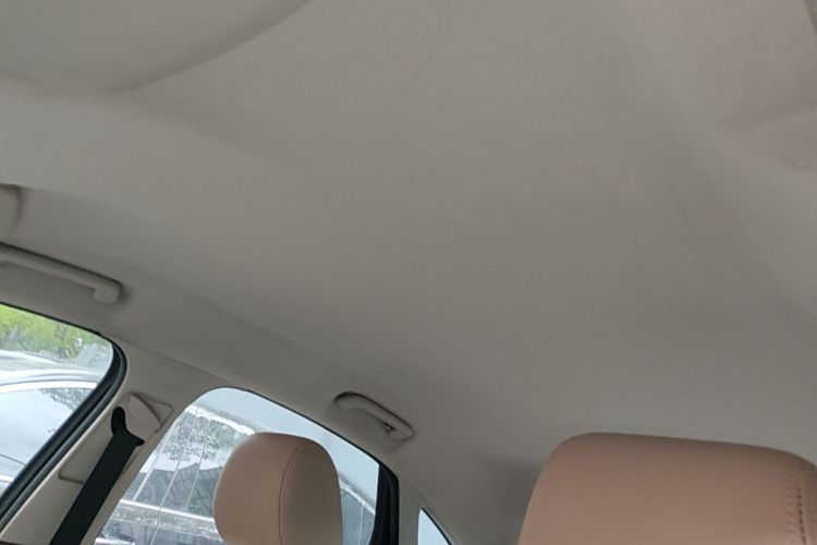 Used Ford Focus 2013 Hatchback Classic 1.8L Manual Base Model Headliner