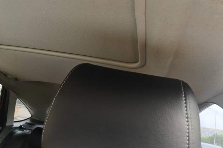 Used Ford Focus 2013 Hatchback Classic 1.8L Automatic Millionth Anniversary Edition Headliner