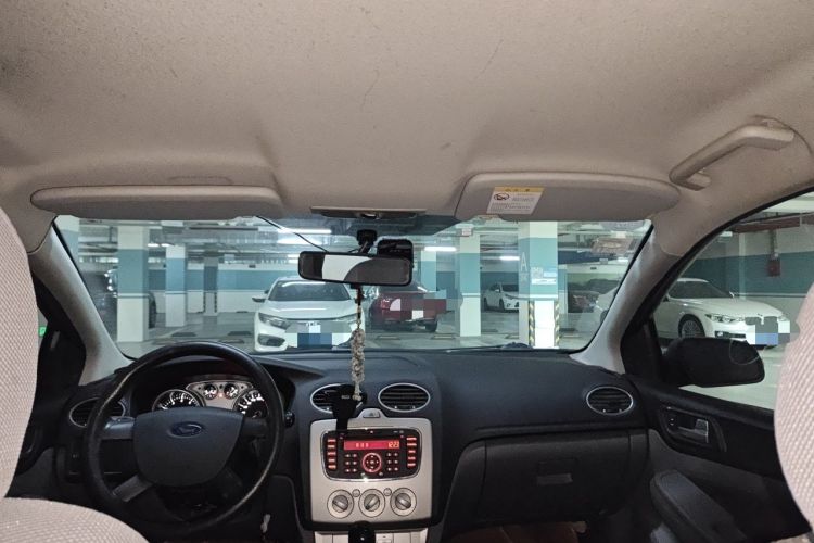 Used Ford Focus 2013 Hatchback Classic 1.8L Automatic Base Model Headliner