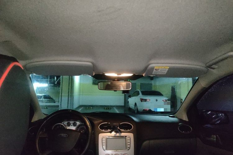 Used Ford Focus 2013 Hatchback Classic 1.8L Manual Base Model Headliner