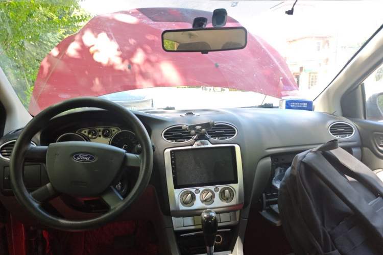 Used Ford Focus 2013 Hatchback Classic 1.8L Automatic Base Model Headliner