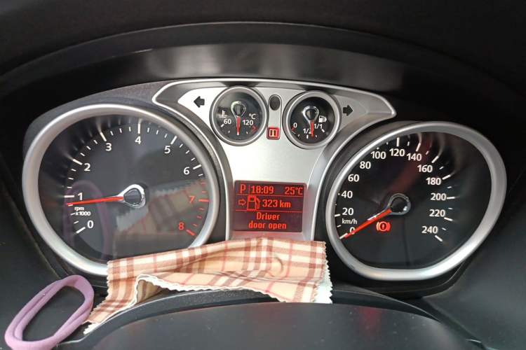 Used Ford Focus 2013 Hatchback Classic 1.8L Automatic Millionth Anniversary Edition Instrument Cluster