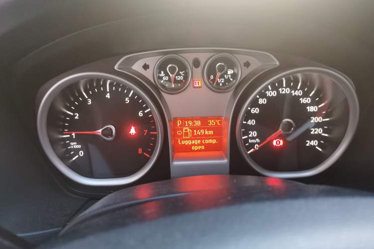 Used Ford Focus 2013 Hatchback Classic 1.8L Automatic Base Model Instrument Cluster