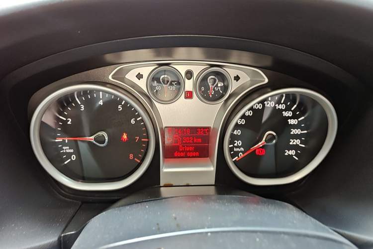 Used Ford Focus 2013 Hatchback Classic 1.8L Automatic Millionth Anniversary Edition Instrument Cluster