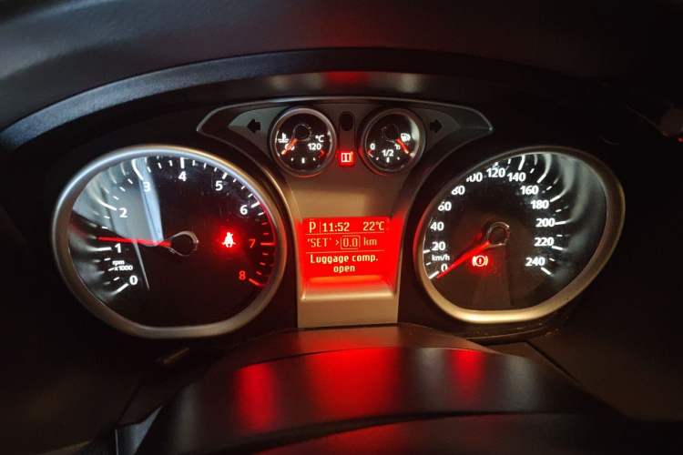 Used Ford Focus 2013 Sedan Classic 1.8L Automatic Fashion Edition Instrument Cluster