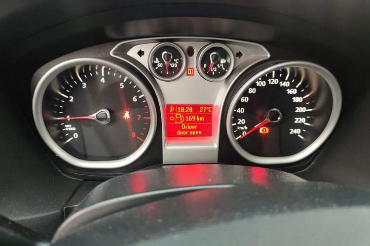 Used Ford Focus 2013 Hatchback Classic 1.8L Automatic Base Model Instrument Cluster