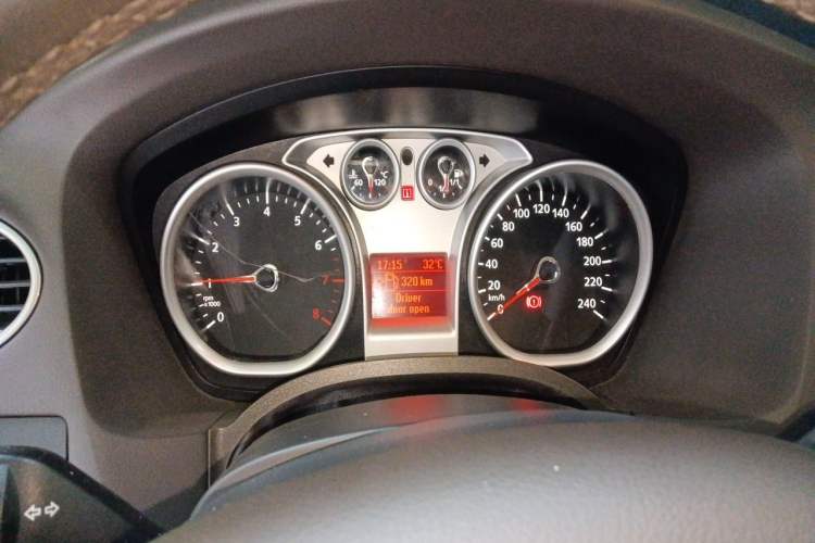 Used Ford Focus 2013 Hatchback Classic 1.8L Manual Fashion Edition Instrument Cluster