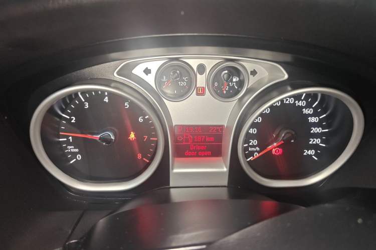 Used Ford Focus 2013 Hatchback Classic 1.8L Automatic Base Model Instrument Cluster