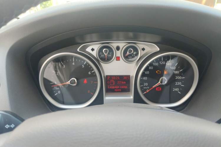 Used Ford Focus 2013 Hatchback Classic 1.8L Automatic Fashion Edition Instrument Cluster