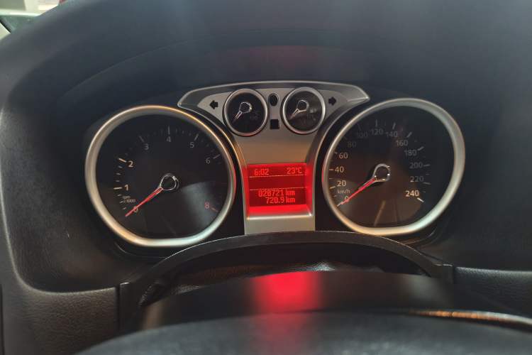 Used Ford Focus 2013 Hatchback Classic 1.8L Automatic Base Model Instrument Cluster