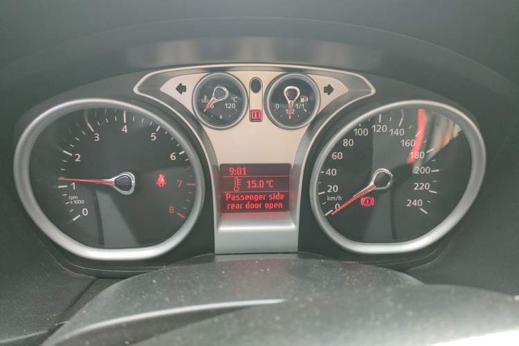 Used Ford Focus 2013 Hatchback Classic 1.8L Manual Base Model Instrument Cluster