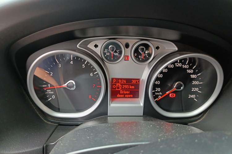 Used Ford Focus 2013 Hatchback Classic 1.8L Automatic Base Model Instrument Cluster