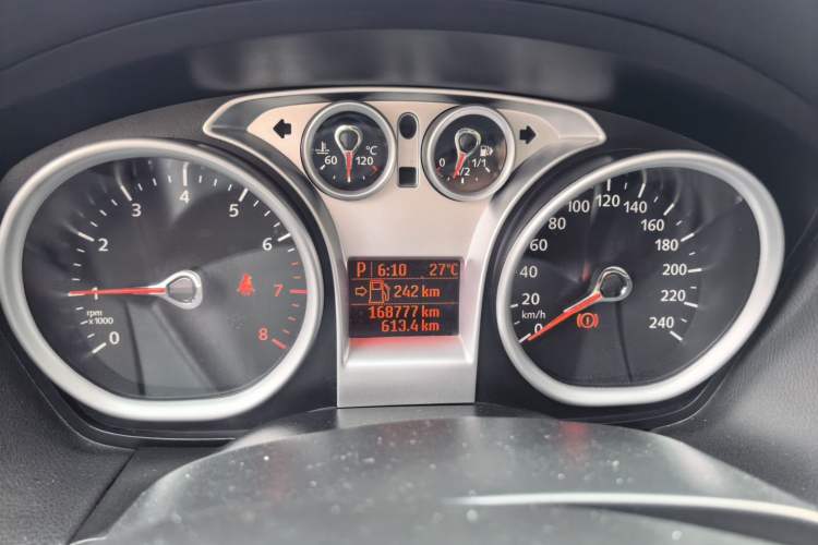 Used Ford Focus 2013 Hatchback Classic 1.8L Automatic Base Model Instrument Cluster