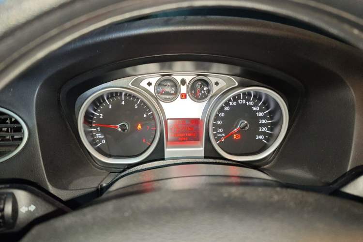 Used Ford Focus 2013 Hatchback Classic 1.8L Automatic Base Model Instrument Cluster