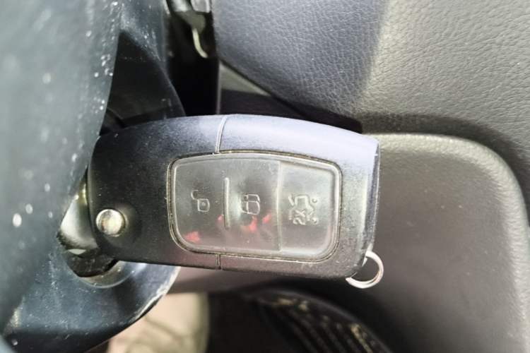 Used Ford Focus 2013 Hatchback Classic 1.8L Automatic Base Model Interior 1